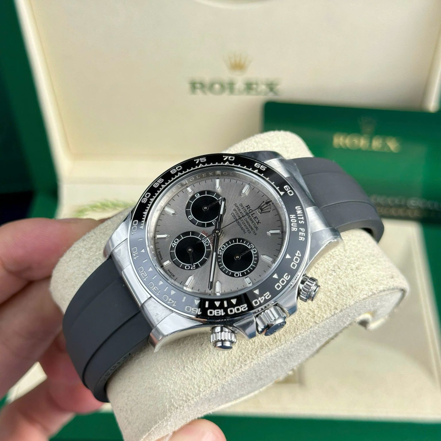 Rolex Daytona 126519LN Gray Dial 40mm Swiss 1:1 Grade Luxury Watch - Image 4