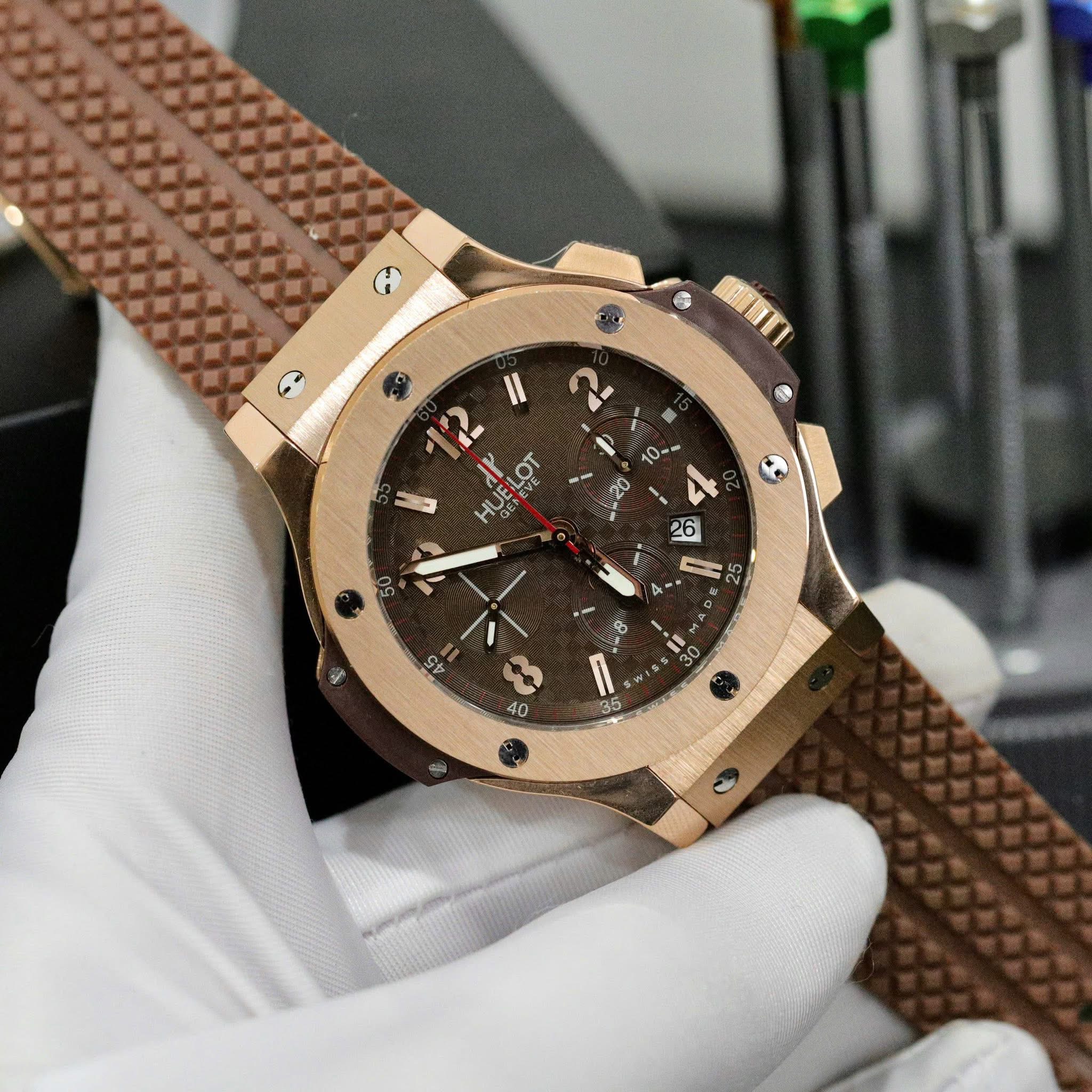 Hublot Big Bang “Cappuccino” Chronograph – Brown Dial & Brown Rubber Strap | Swiss 1:1 Grade Luxury Replica Watch