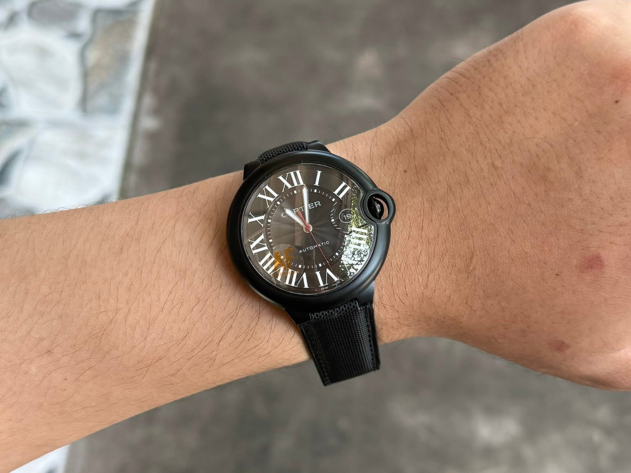 Cartier Ballon Bleu Carbon 42mm – Black Dial & Black Fabric Strap | Ref. WSBB0015 | Swiss 1:1 Grade Luxury Replica Watch - Image 5