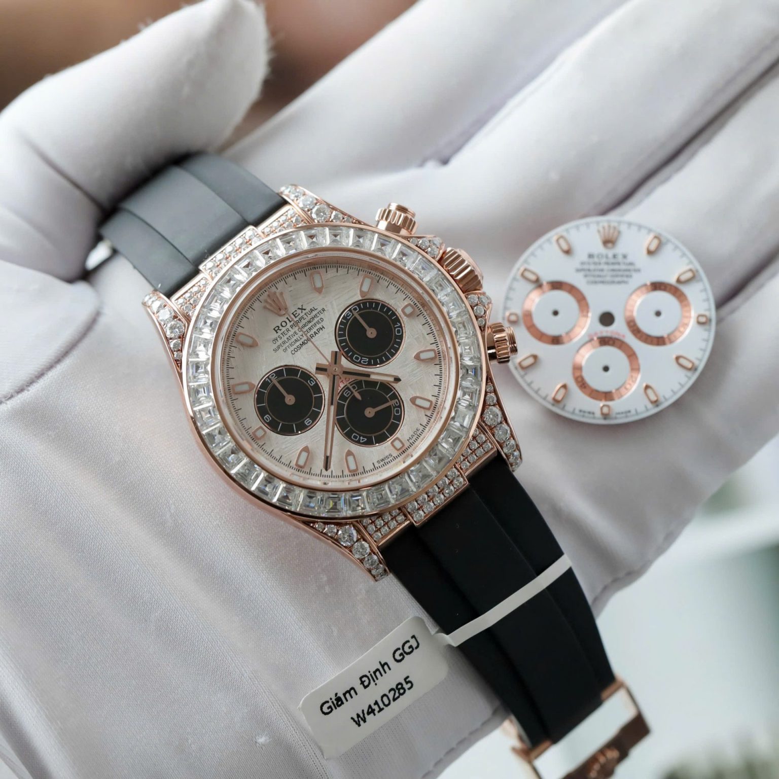Rolex Daytona 40mm – 18K Gold Wrapped with Diamonds Moissanite Baguette | Swiss 1:1 Grade Automatic Replica Watch