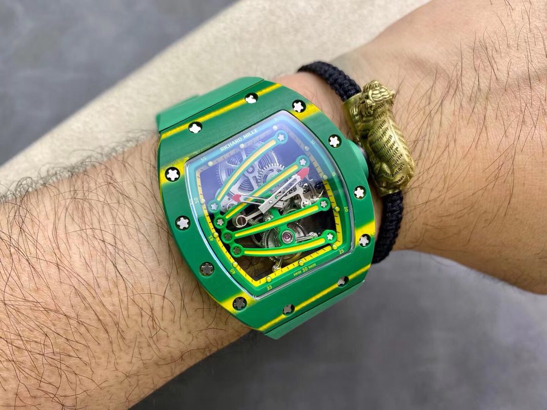 Richard Mille RM59-01 Yohan Blake Tourbillon Carbon 43x50mm | Swiss 1:1 Grade Watch - Image 10