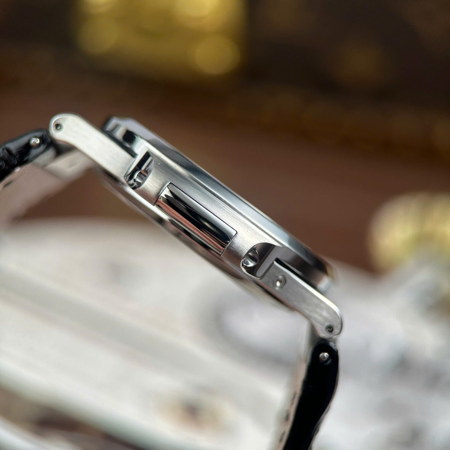 Patek Philippe Nautilus 5712 40mm | Swiss 1:1 Grade Replica Watch - Image 8