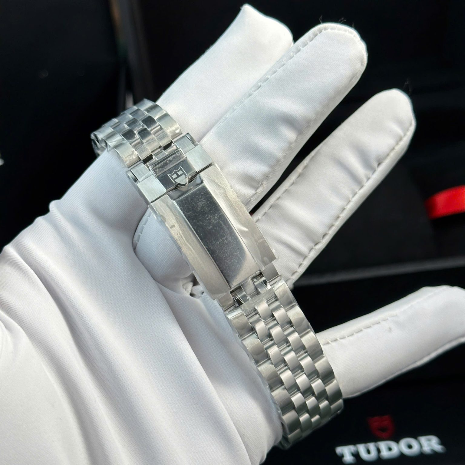 Tudor Heritage Black Bay Swiss 1:1 Grade Replica Watch Jubilee Strap 41mm - Image 9