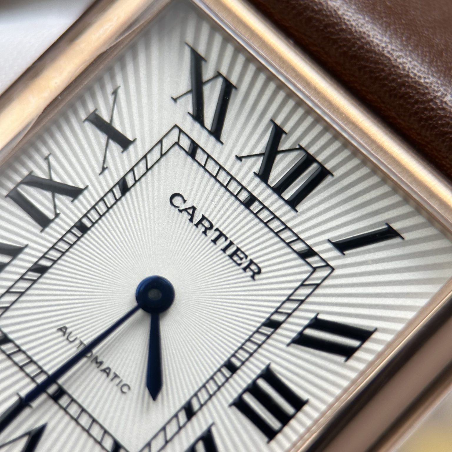 Cartier Tank Louis Watch – Swiss 1:1 Grade – White Dial, Brown Leather Strap (27.8×38.1mm) - Image 5
