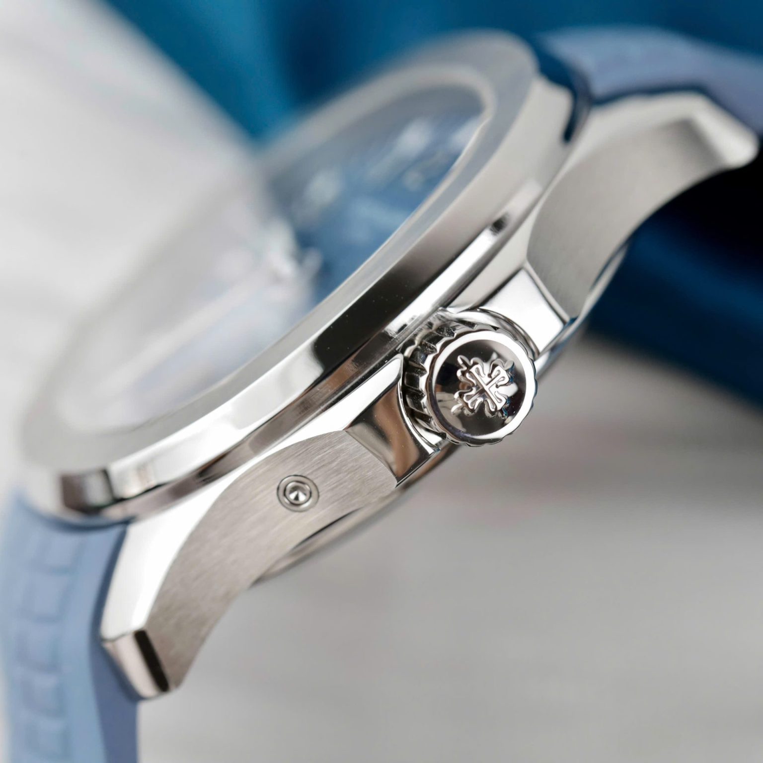 Patek Philippe Aquanaut 5164G – Swiss 1:1 Grade Watch - Image 8