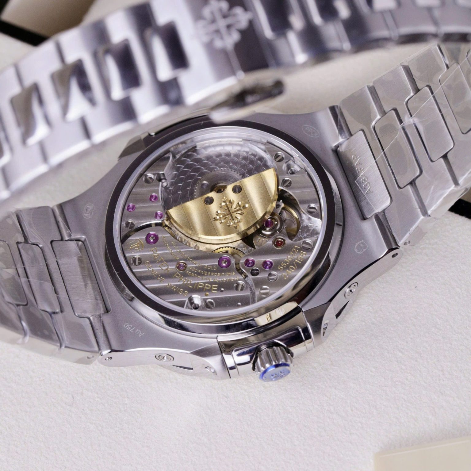 Patek Philippe Nautilus 5740 – Swiss 1:1 Grade Blue Dial Luxury Watch - Image 7