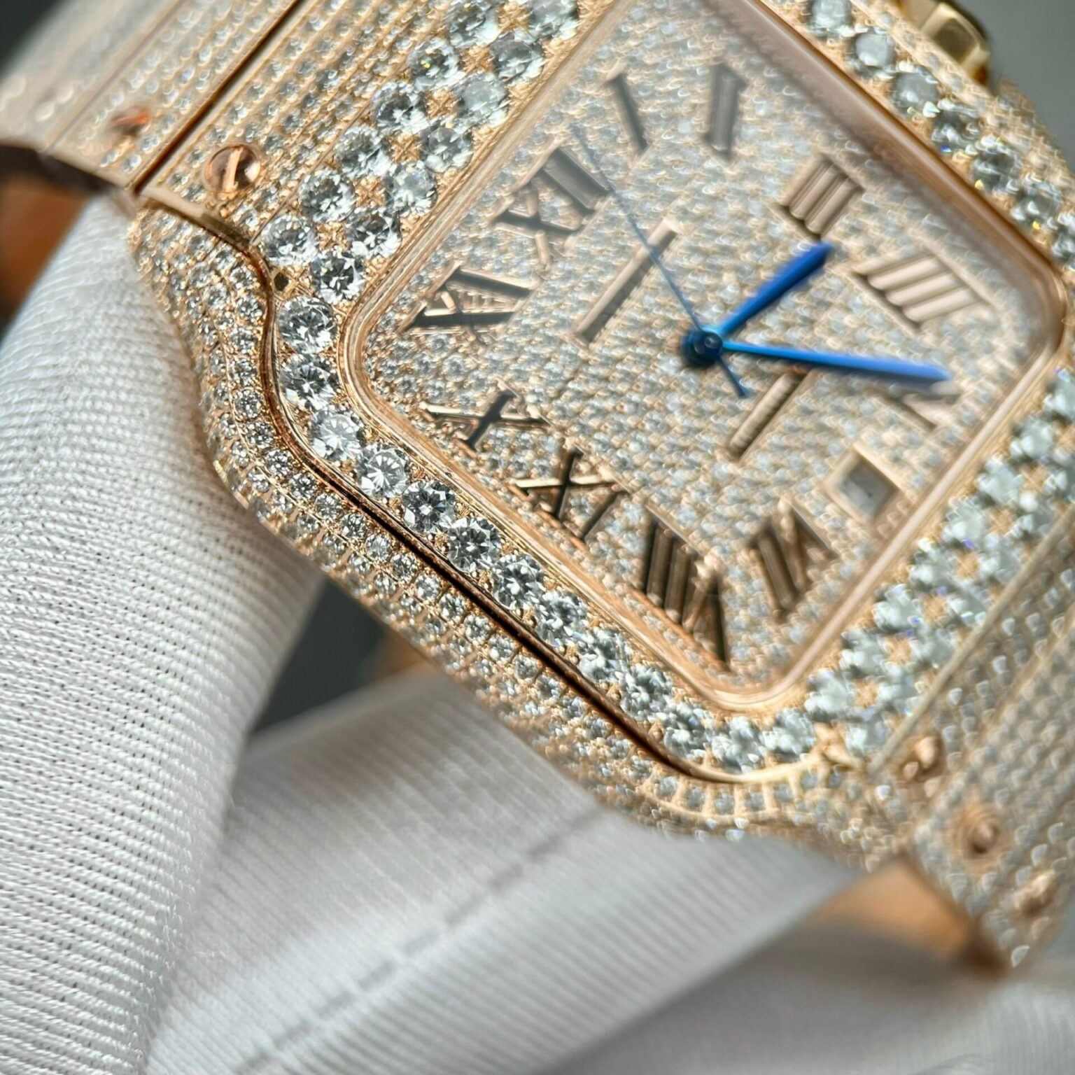 Cartier Santos Men’s Full Diamond 39.8mm Swiss 1:1 Grade Watch - Image 4