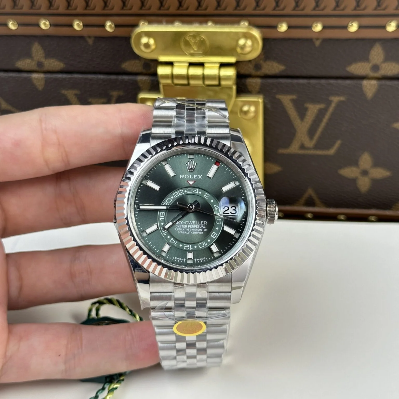 Rolex Sky-Dweller 336934 Mint Green Dial 42mm Jubilee – Swiss 1:1 Grade Watch