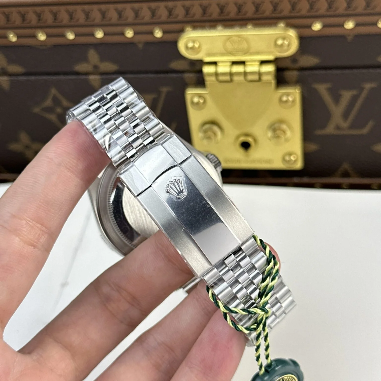 Rolex Sky-Dweller 336934 Mint Green Dial 42mm Jubilee – Swiss 1:1 Grade Watch - Image 9
