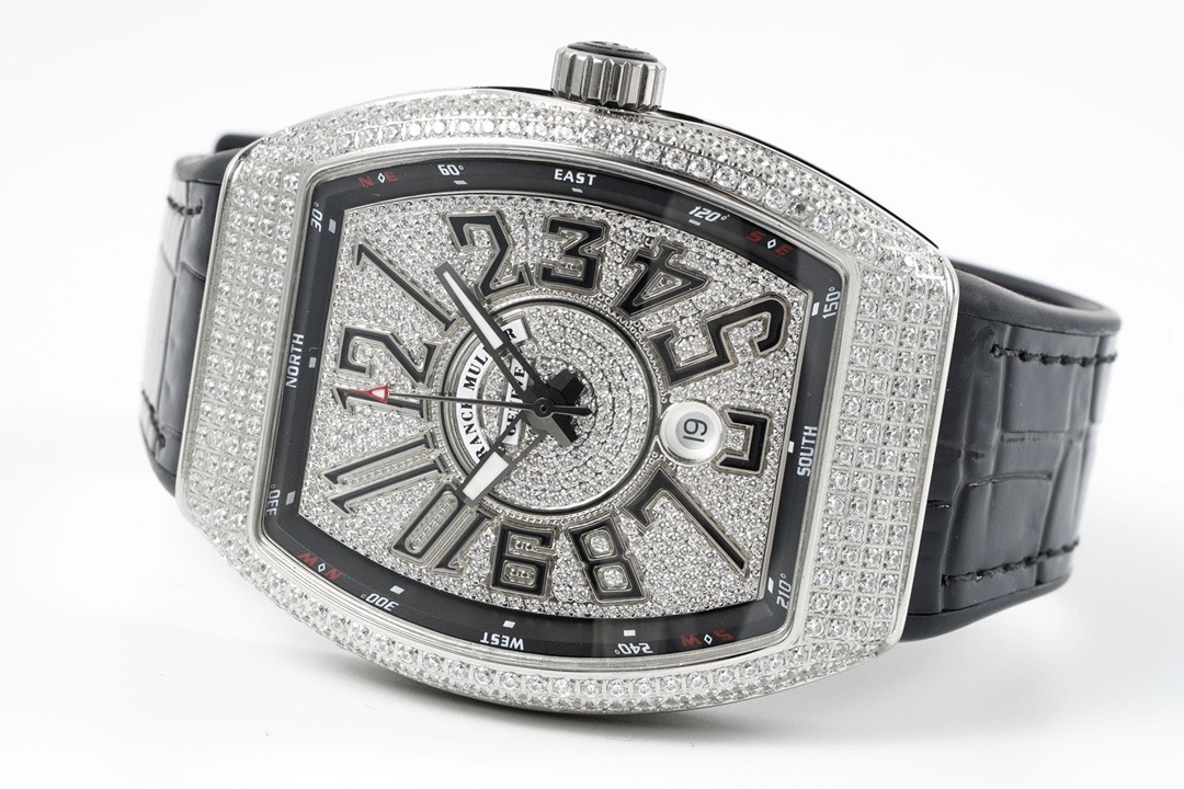Franck Muller V45 Vanguard 45mm Black – Swiss 1:1 Grade Watch - Image 4