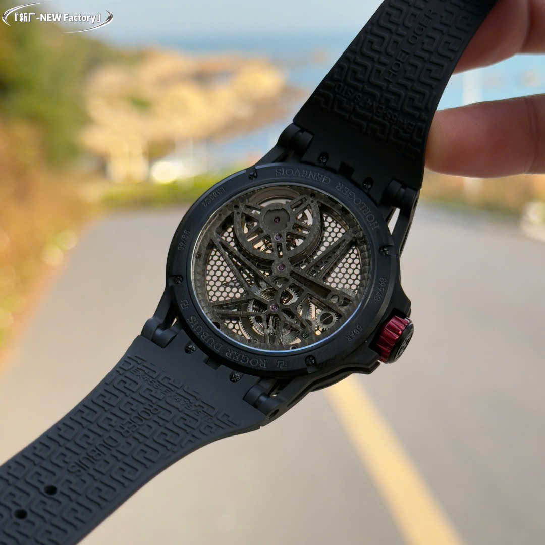 Roger Dubuis Excalibur RDDBEX0817 Tourbillon Red 45mm – Swiss 1:1 Grade Watch - Image 6