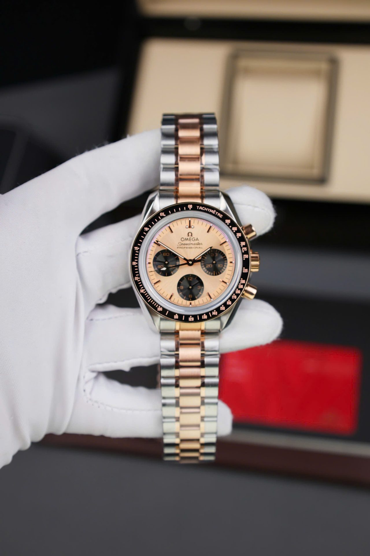 Omega Speedmaster Moonwatch Demi Rose Gold 42mm | Swiss 1:1 Grade Watch