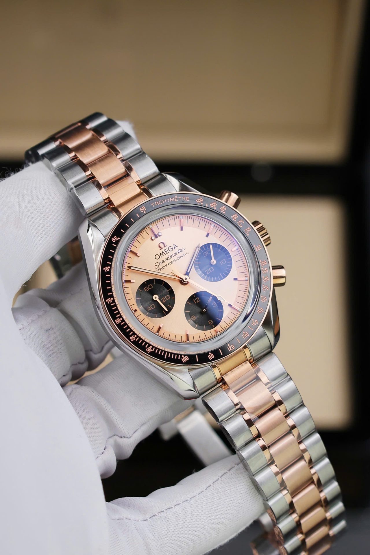 Omega Speedmaster Moonwatch Demi Rose Gold 42mm | Swiss 1:1 Grade Watch - Image 4