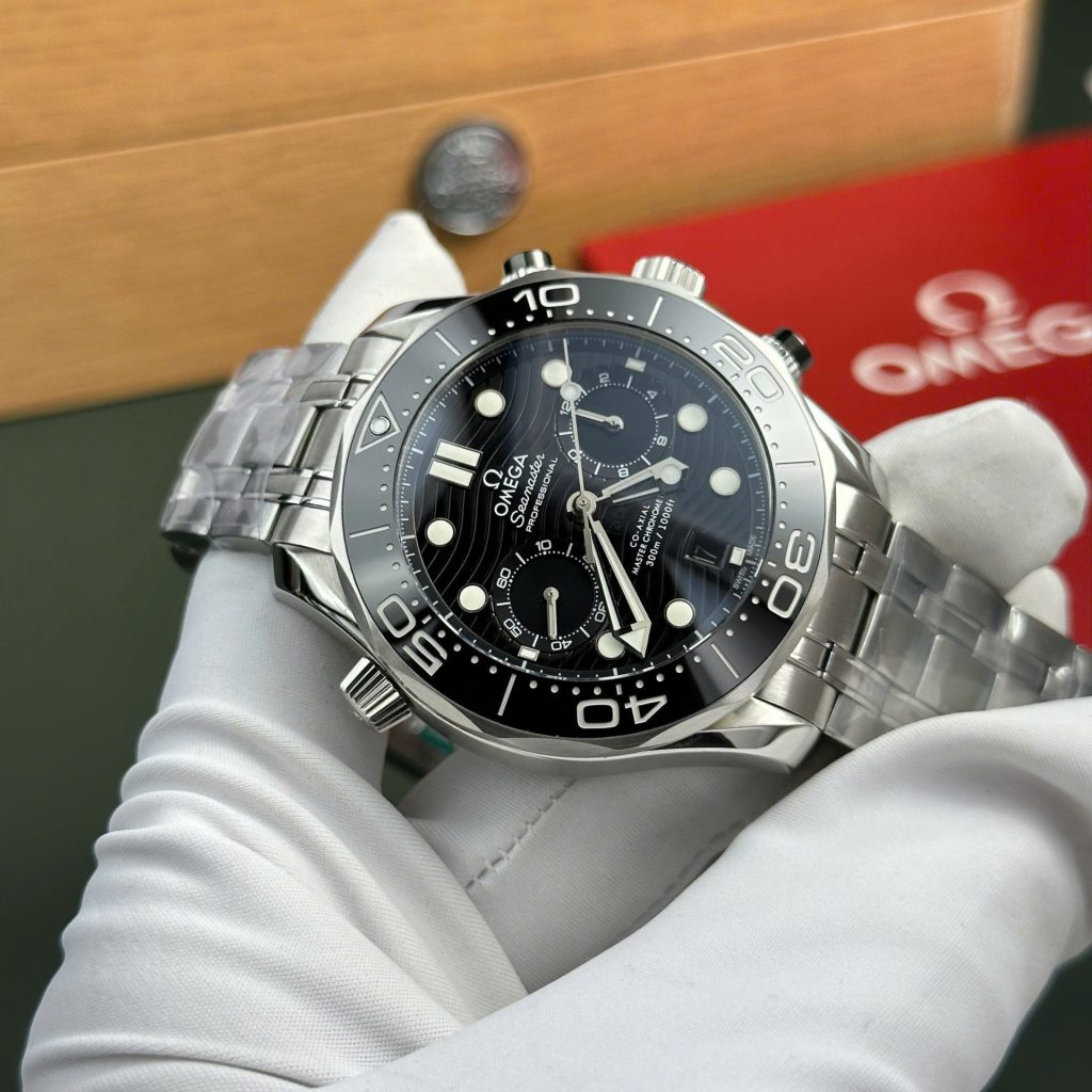 Omega Seamaster Diver 300M Chronograph Black Dial 44mm | Swiss 1:1 Grade Watch - Image 3
