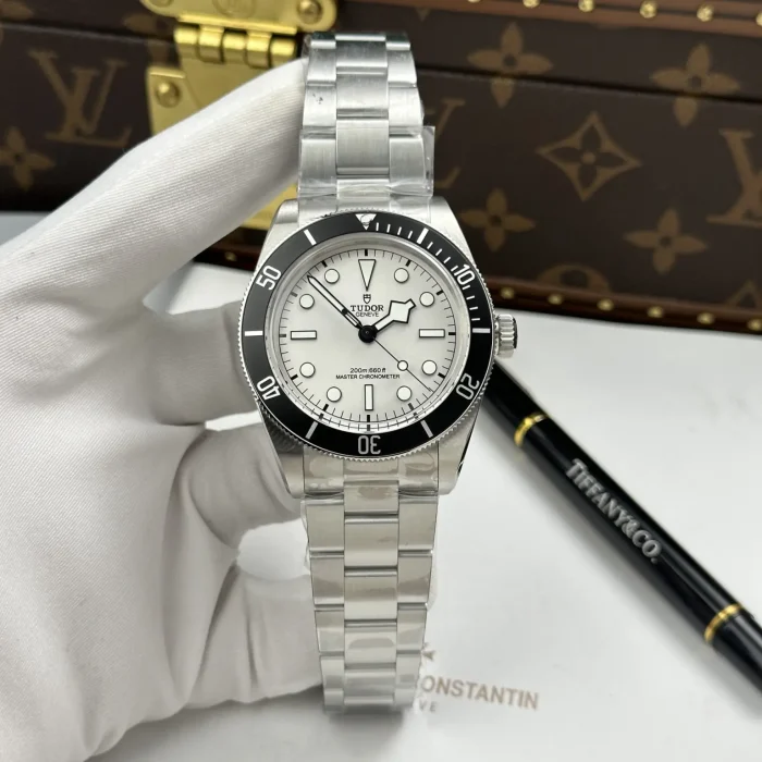 Tudor Black Bay 68 White Dial 43mm (Swiss 1:1 Grade Watch)