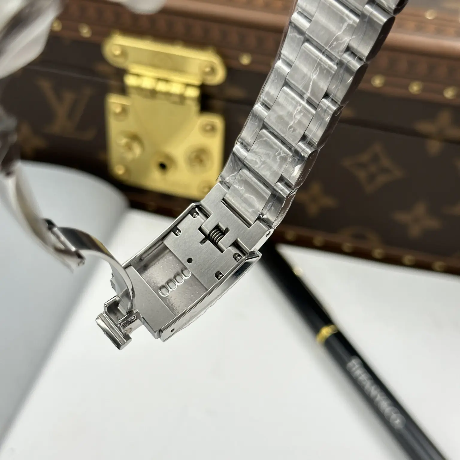Tudor Black Bay 68 White Dial 43mm (Swiss 1:1 Grade Watch) - Image 9