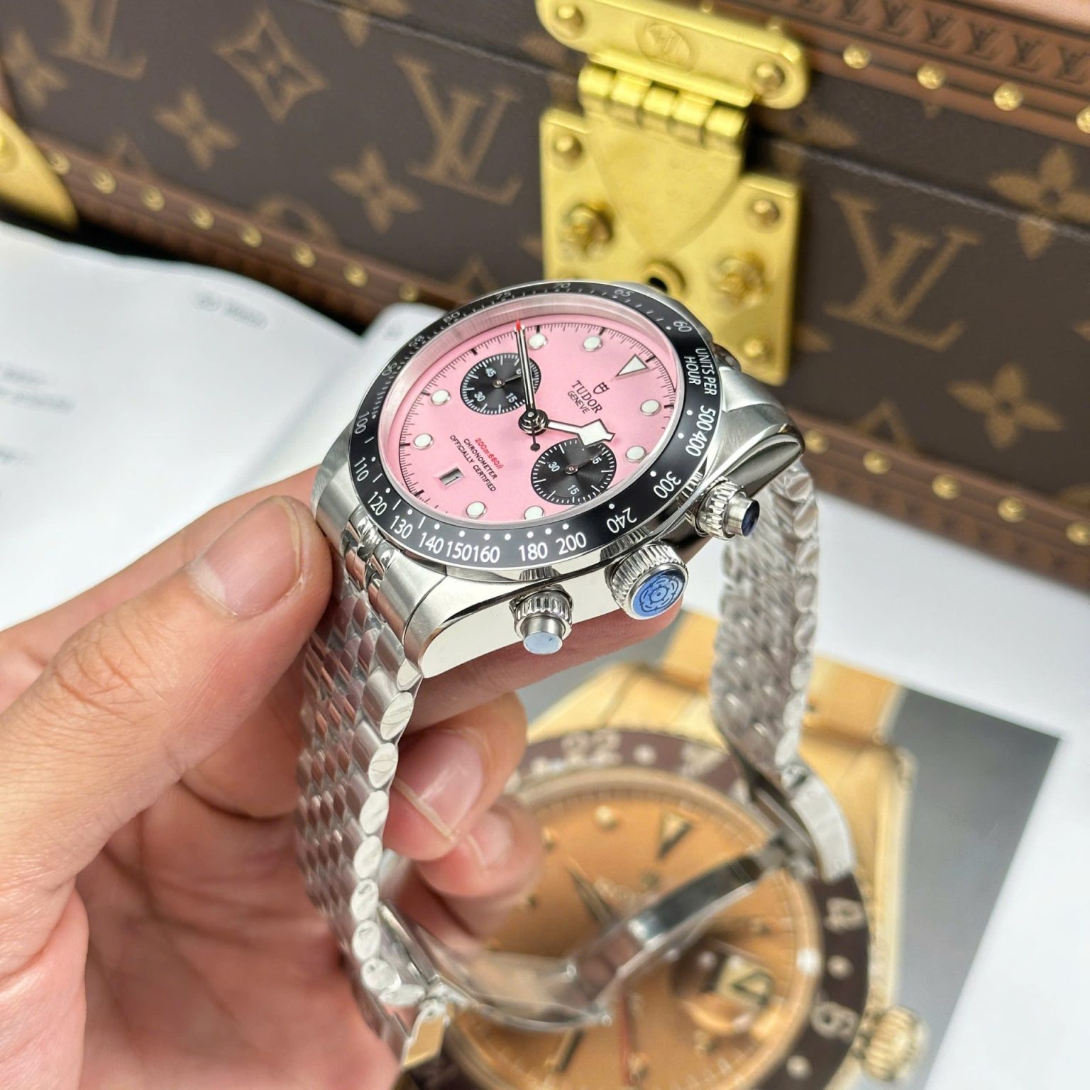 Tudor Black Bay Chronograph Pink Dial 41mm (Swiss 1:1 Grade Watch) - Image 8