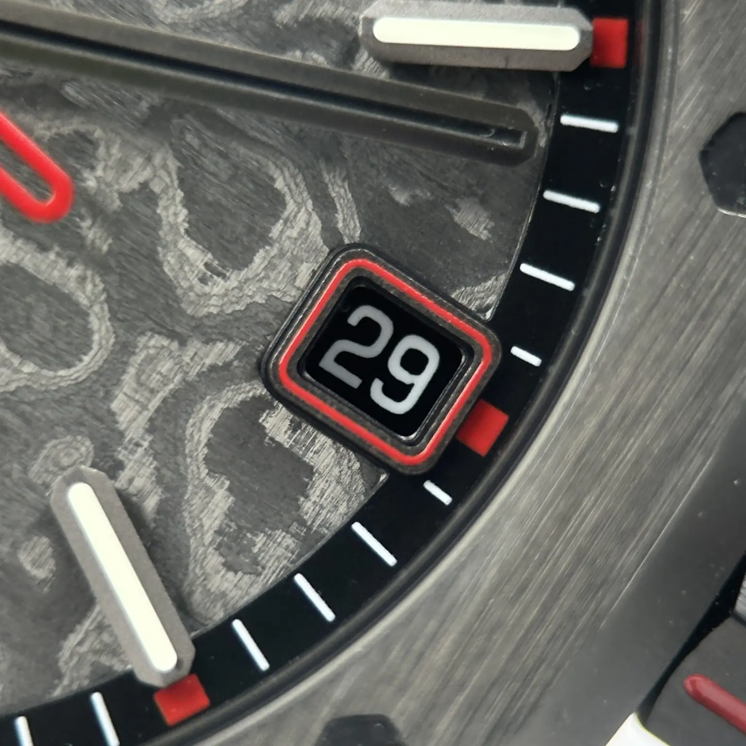 Audemars Piguet Royal Oak DiW 15500 Carbon 41mm (Swiss 1:1 Grade Watch) - Image 9