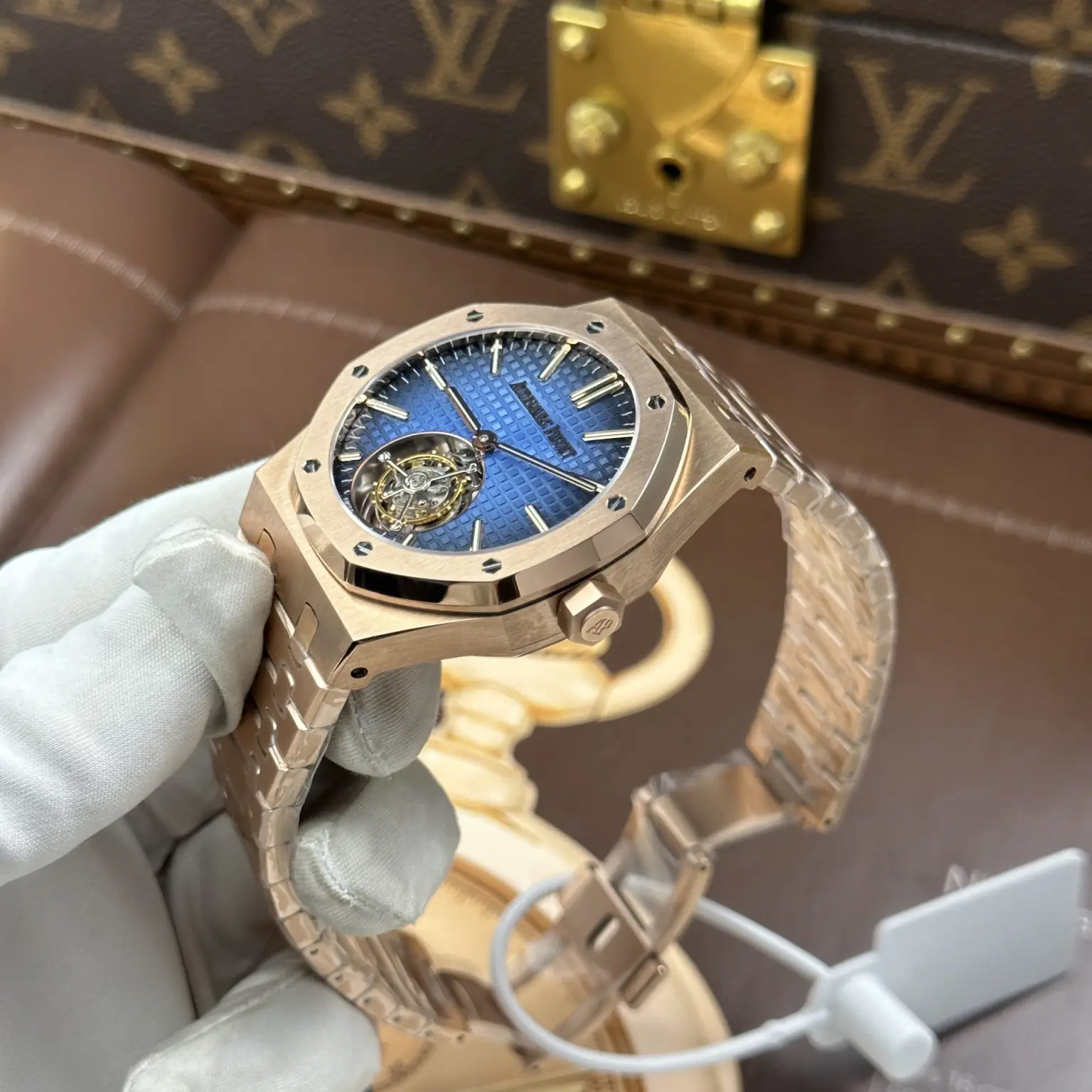Audemars Piguet Royal Oak Selfwinding Flying Tourbillon Smoke Blue Dial 41mm (Swiss 1:1 Grade Watch) - Image 9