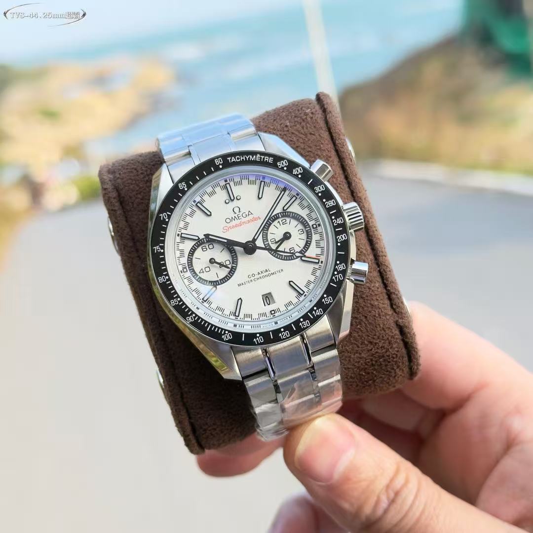 Omega Speedmaster Racing Co-Axial Master Chronometer Chronograph 44.25mm (Swiss 1:1 Grade Watch) - Image 4