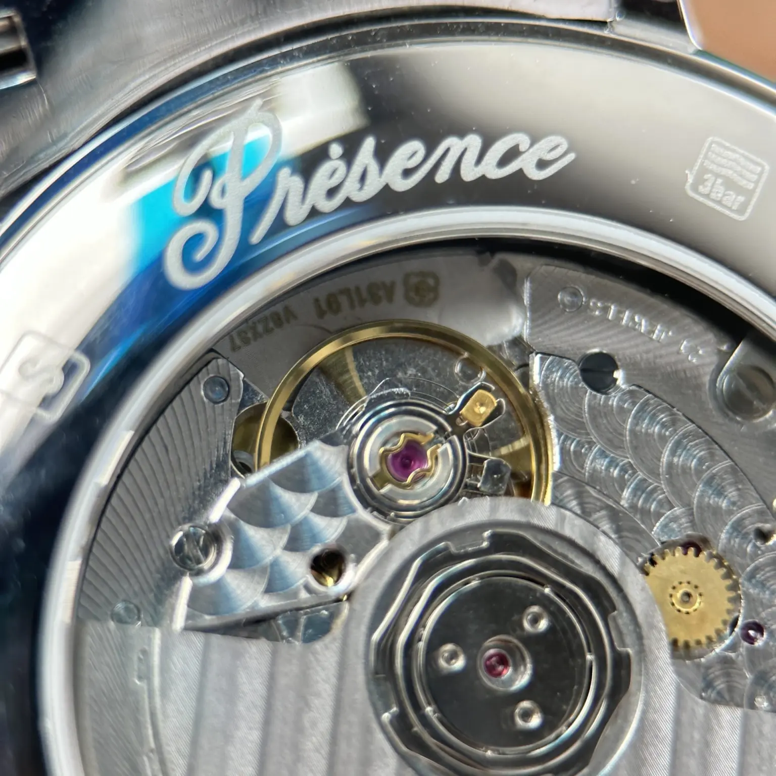 Longines Presence Automatic Watch – Swiss 1:1 Grade | Black Dial | 40mm | Stainless Steel Bracelet - Image 9