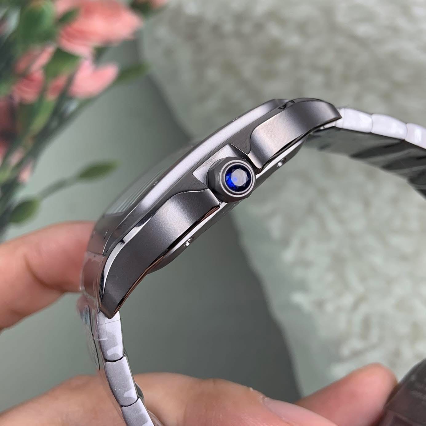Cartier Santos de Cartier – 1:1 Grade Watch | Titanium Body | Silver/White Dial - Image 4