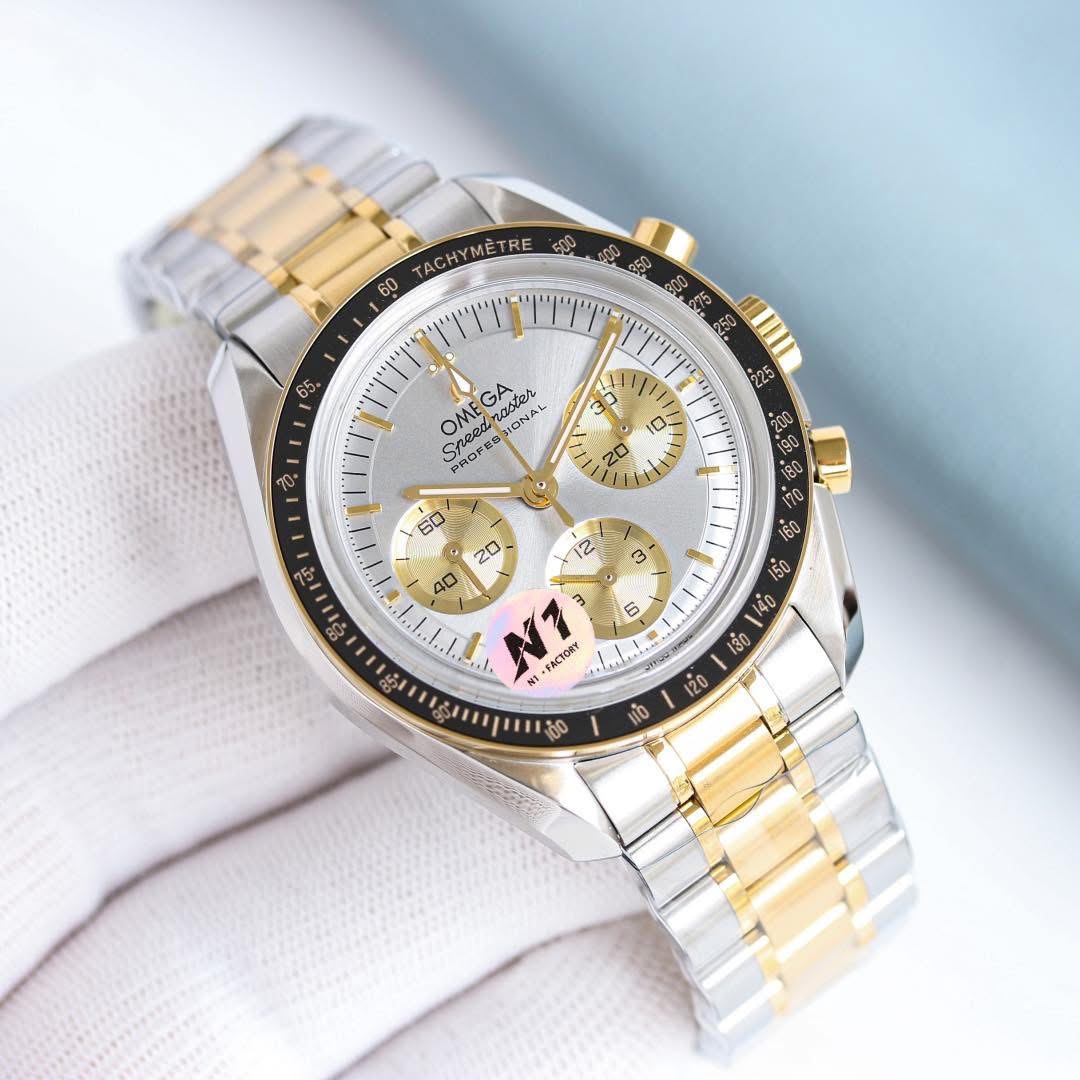 Omega Speedmaster Moonwatch Professional – 1:1 Grade Watch | Two-Tone Silver & Gold - Image 2
