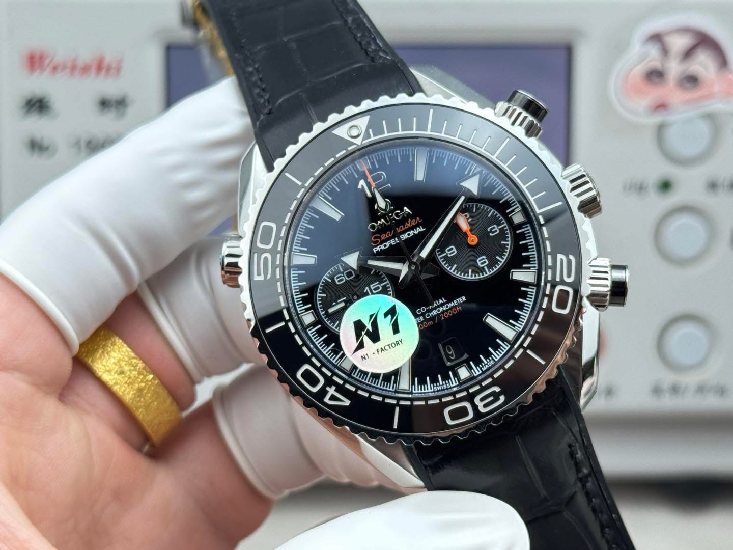 Omega Seamaster Planet Ocean 600M Master Chronometer Chronograph – 1:1 Grade Watch | Professional Dive Watch - Image 6