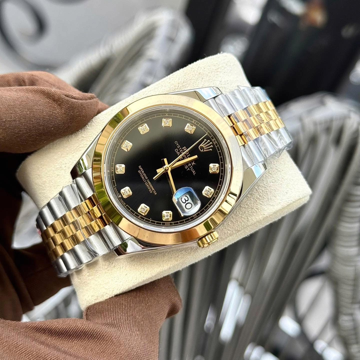 Rolex Datejust 126303 – 1:1 Grade Watch | Black Dial | Two-Tone Jubilee - Image 4