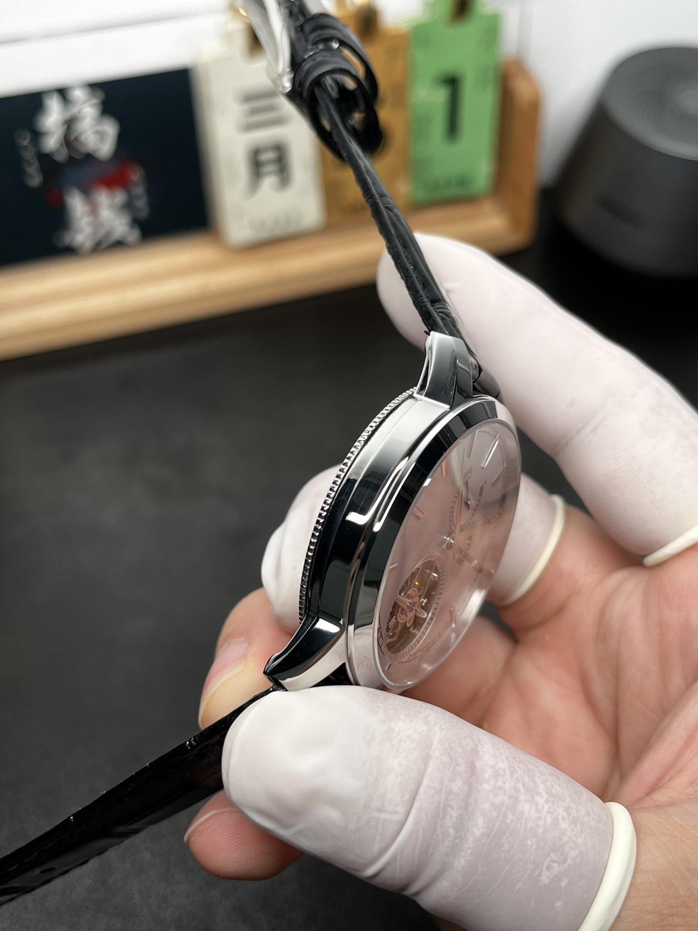 Vacheron Constantin Traditionnelle Tourbillon – 1:1 Grade Watch | Silver Dial | Leather Strap - Image 5