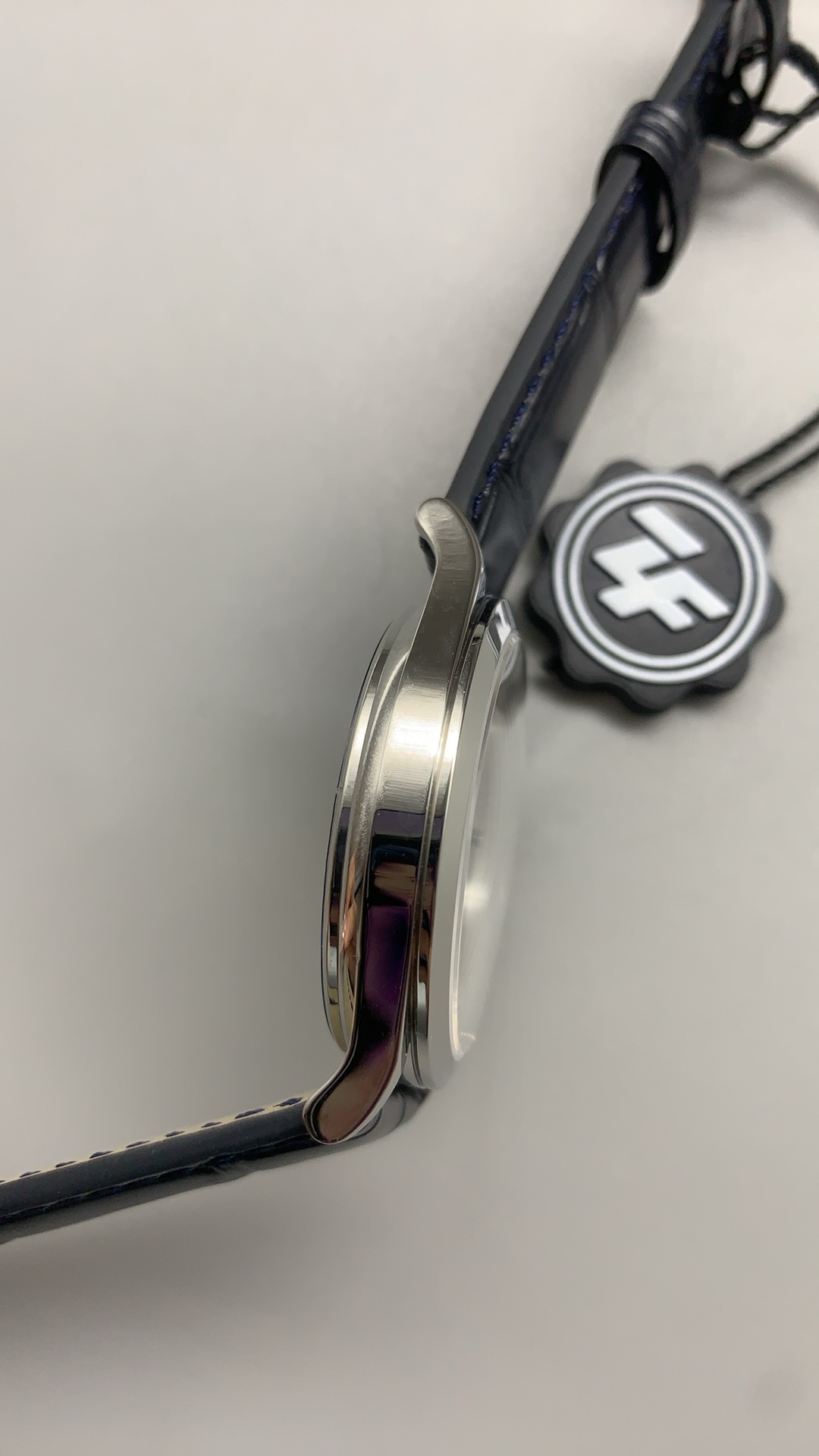 Patek Philippe Calatrava 5296G-001 – 1:1 Grade Watch | Silver Sector Dial | Leather Strap - Image 6