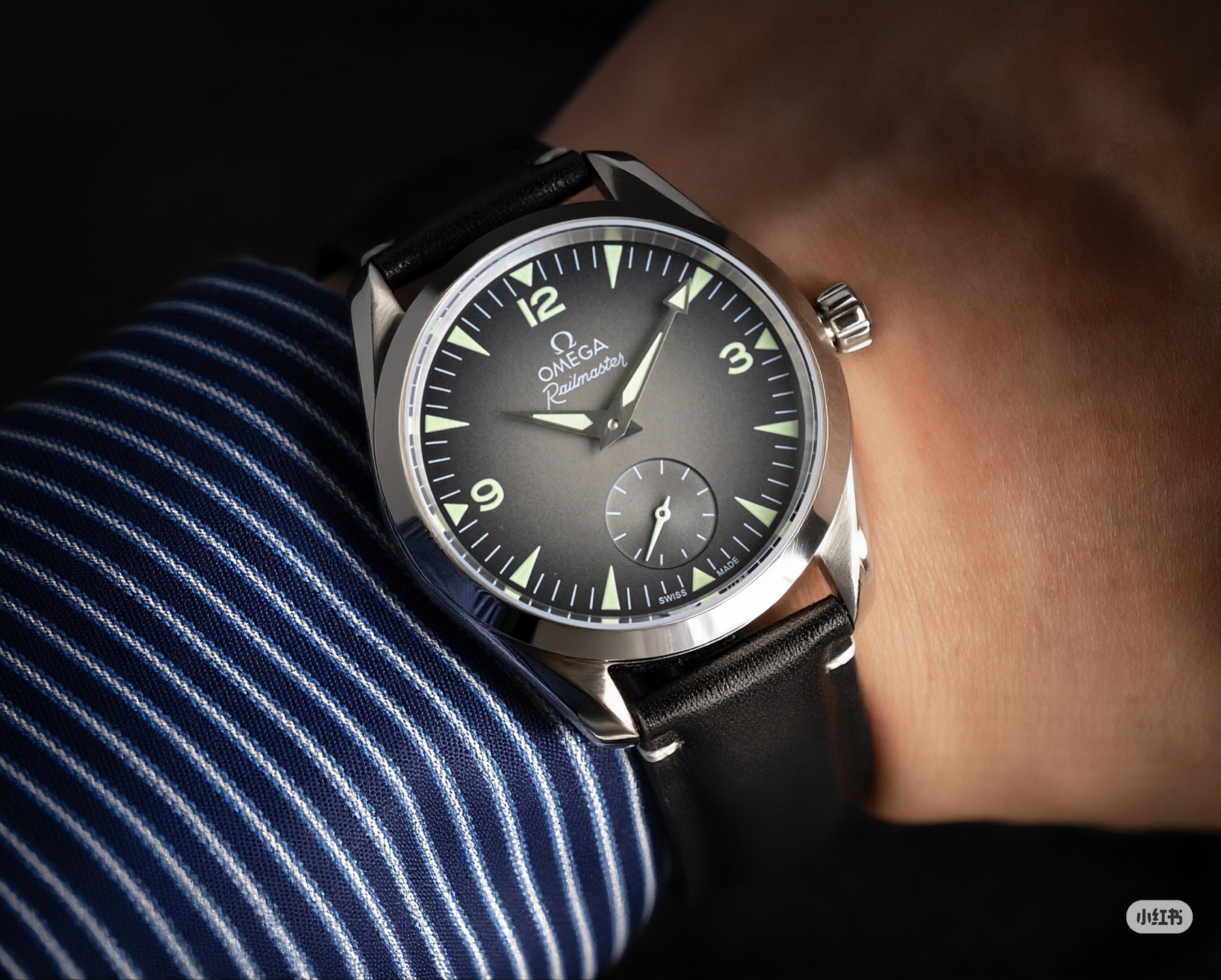 Omega Railmaster Small Seconds – 1:1 Grade Watch | Dark Grey Gradient Dial | Black Leather Strap - Image 2