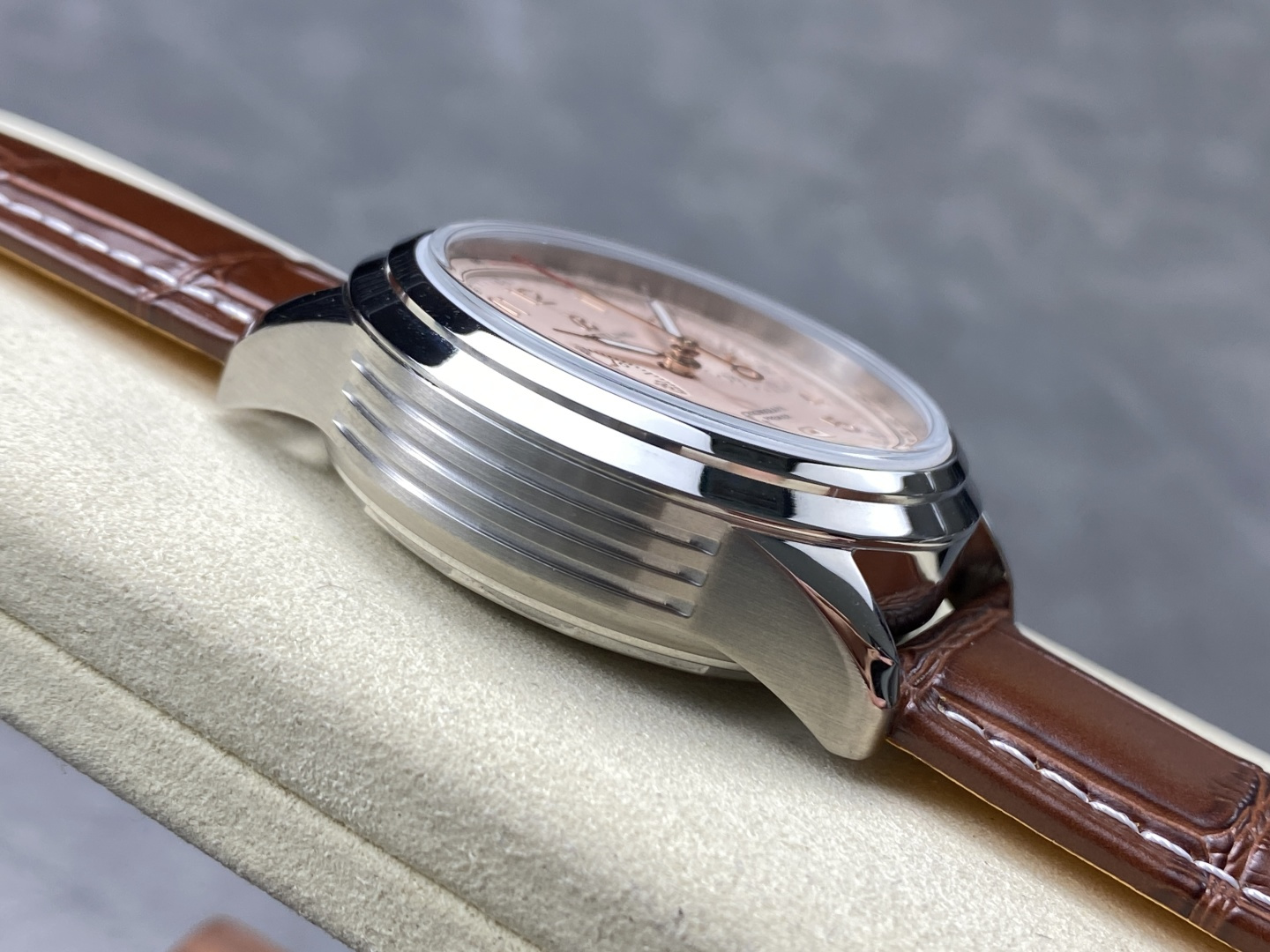 Breitling Premier B01 Chronograph 42 – 1:1 Grade Watch | Cream/Beige Dial | Brown Leather Strap - Image 6