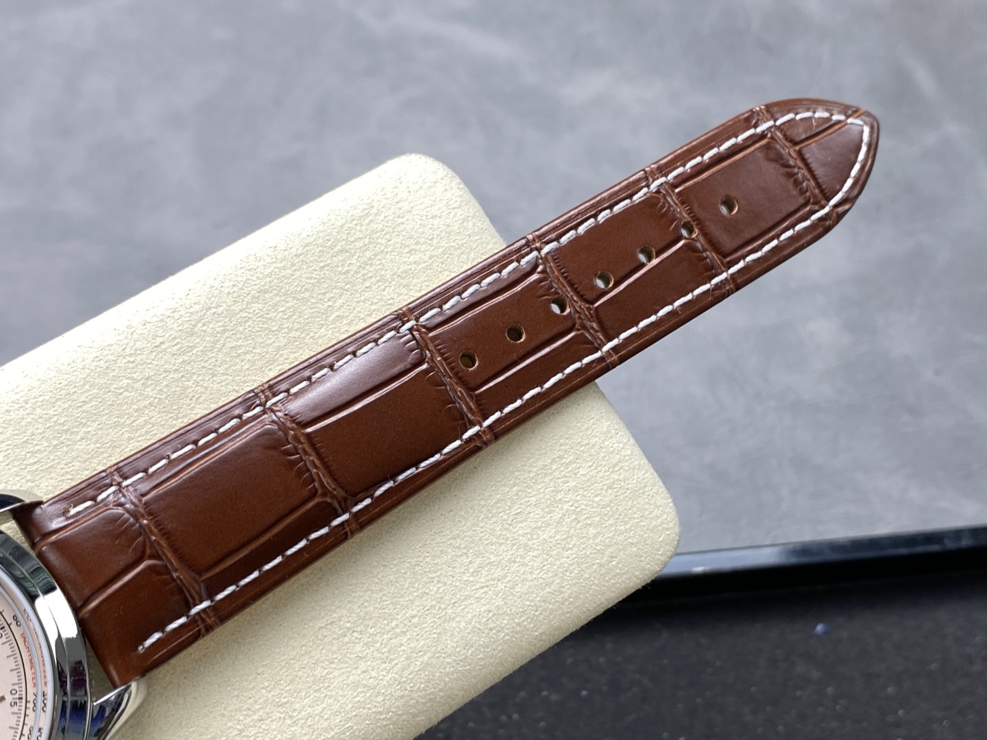 Breitling Premier B01 Chronograph 42 – 1:1 Grade Watch | Cream/Beige Dial | Brown Leather Strap - Image 9