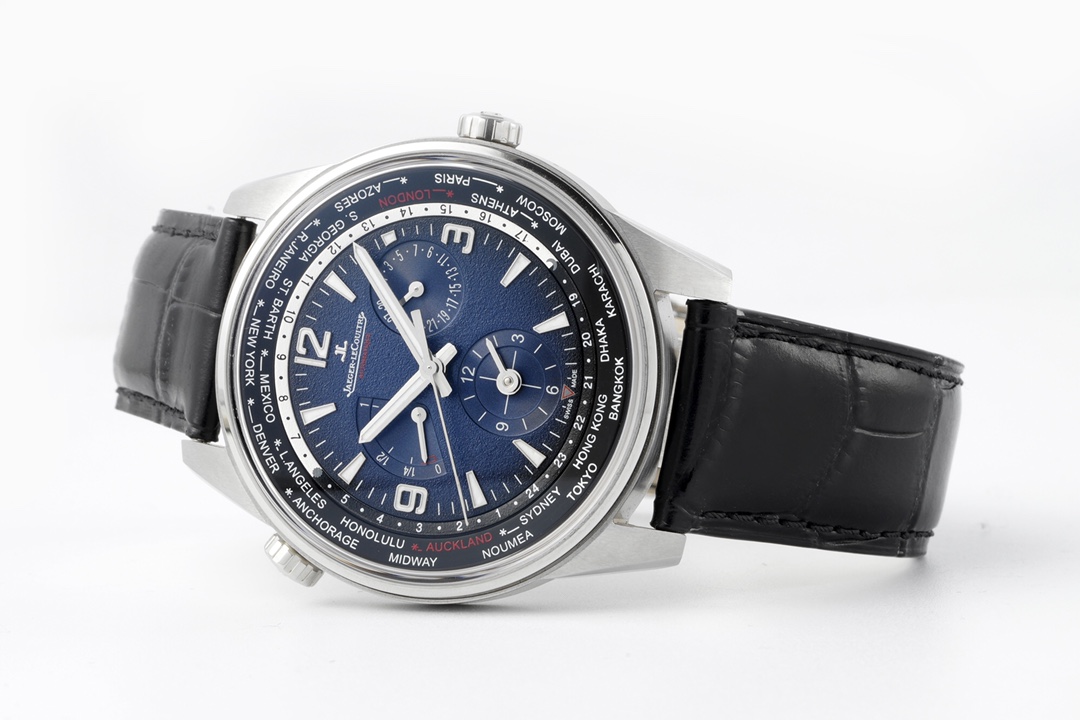 Jaeger-LeCoultre Polaris Geographic WT – 1:1 Grade Watch | Blue Gradient Dial | World Time - Image 5