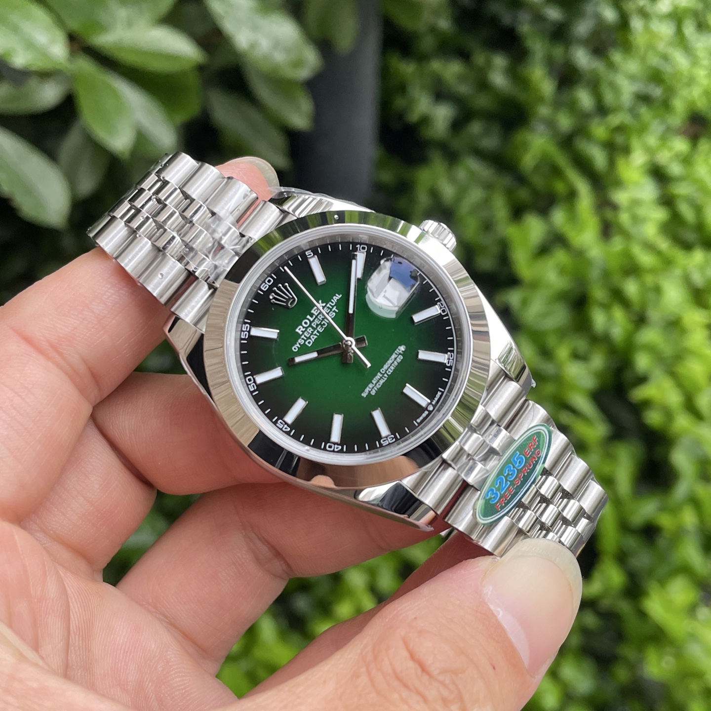 Rolex Datejust 41 126300 – 1:1 Grade Watch | Mint Green Dial | Jubilee Bracelet - Image 3