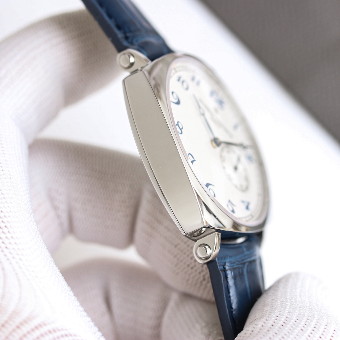Vacheron Constantin American 1921 – 1:1 Grade Watch | Silver Dial | Blue Leather Strap - Image 3
