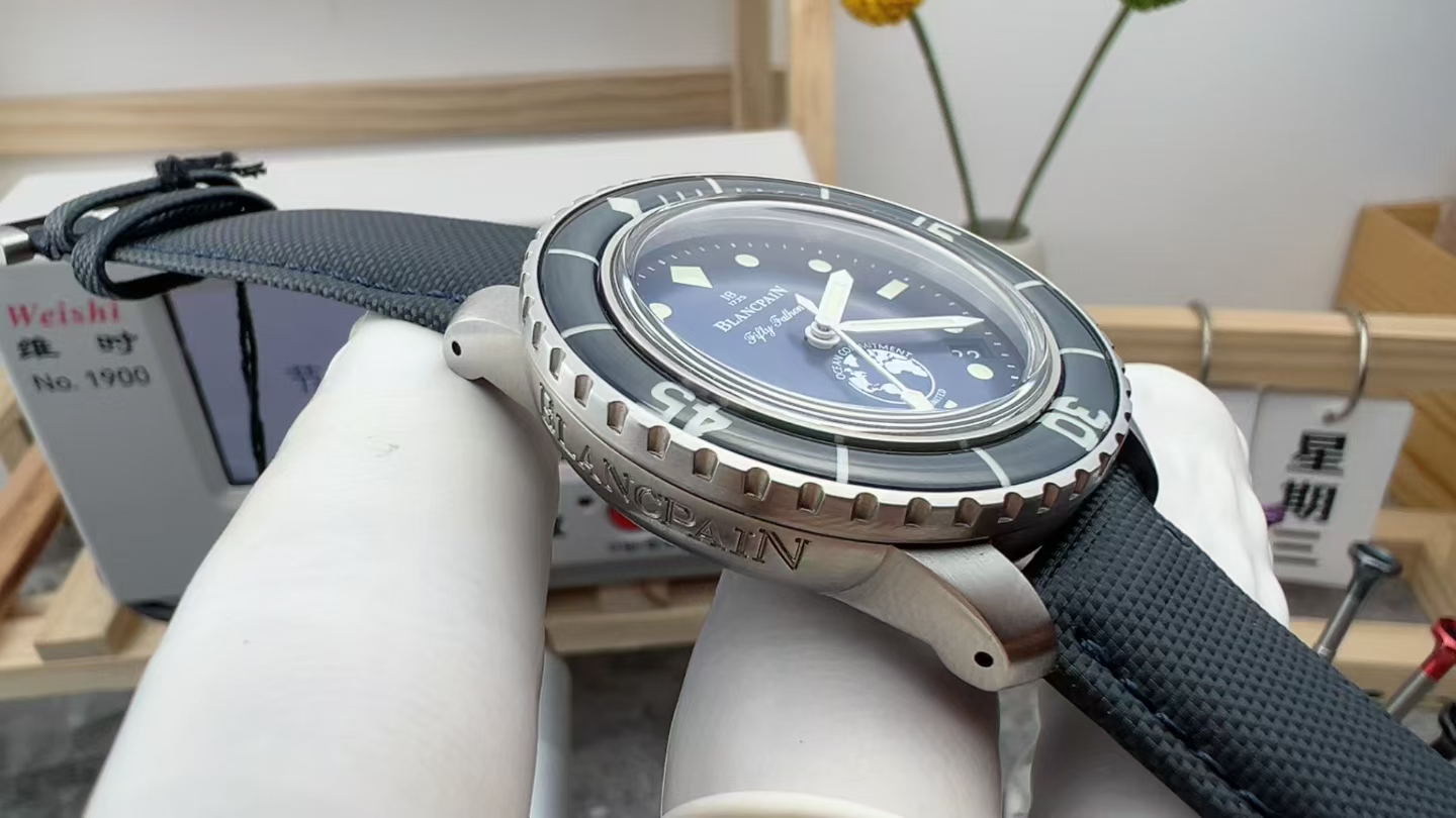 Blancpain Fifty Fathoms BOC III – 1:1 Grade Watch | Blue Dial | Blue Fabric Strap - Image 4