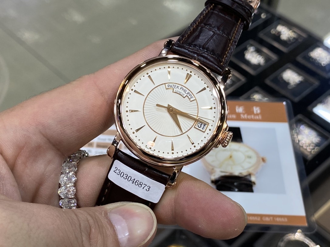 Patek Philippe Calatrava 5153R-001 18K Gold Plated Silver Dial Swiss 1:1 Grade Watch - Image 3