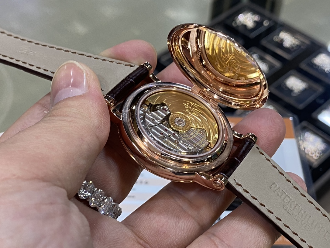 Patek Philippe Calatrava 5153R-001 18K Gold Plated Silver Dial Swiss 1:1 Grade Watch - Image 8