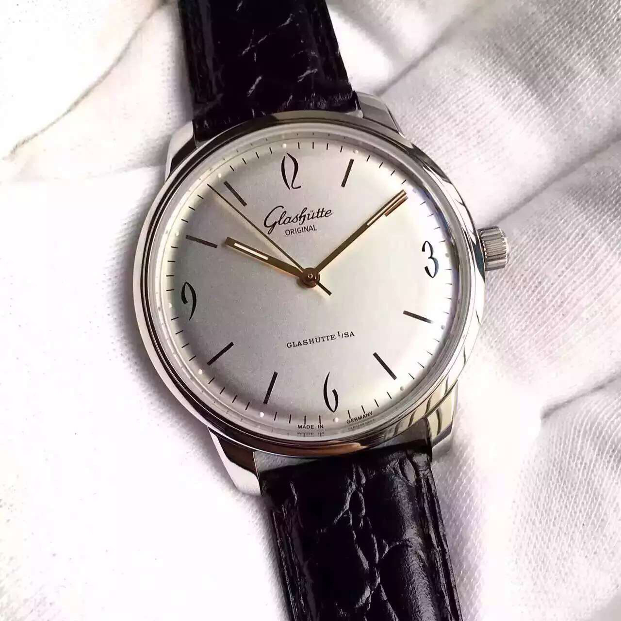 Glashütte Original Sixties 39mm Silver Dial Swiss 1:1 Grade Watch - Image 4