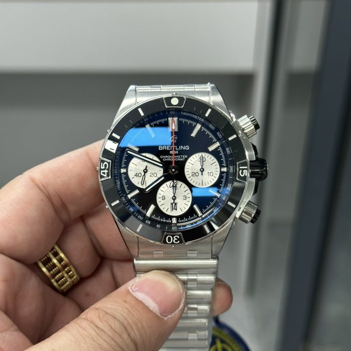 Breitling Super Chronomat B01 44mm Blue Dial Swiss 1:1 Grade Watch