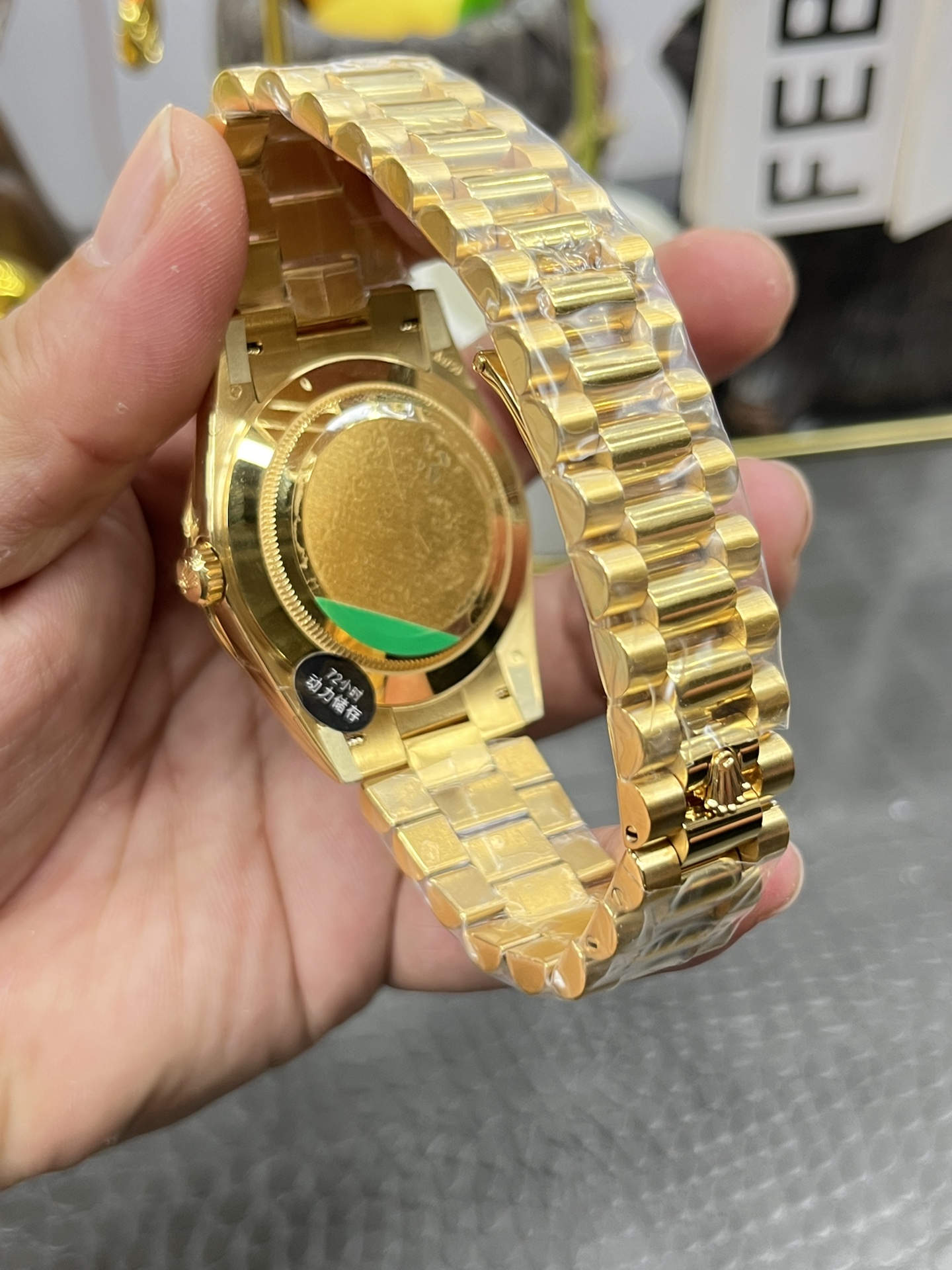 Rolex Day-Date 40 Yellow Gold Green Dial Swiss 1:1 Grade Watch - Image 7