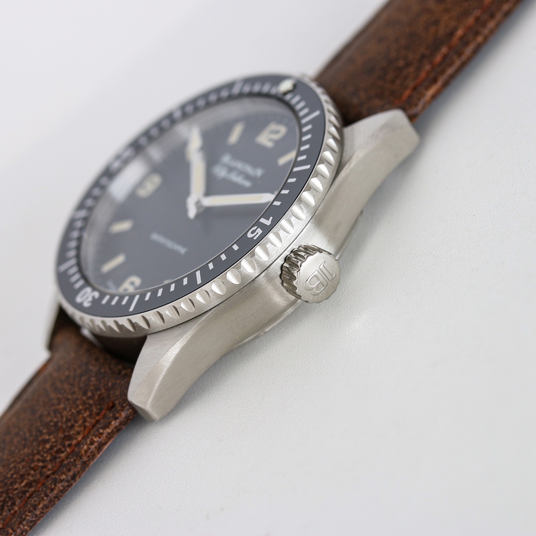 Blancpain Fifty Fathoms Bathyscaphe HODINKEE Limited Edition 38mm Swiss 1:1 Grade Watch - Image 6