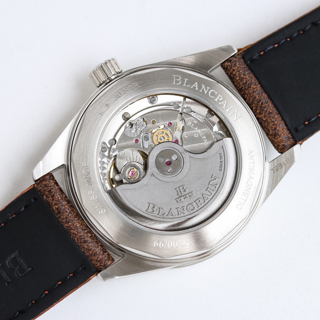 Blancpain Fifty Fathoms Bathyscaphe HODINKEE Limited Edition 38mm Swiss 1:1 Grade Watch - Image 7