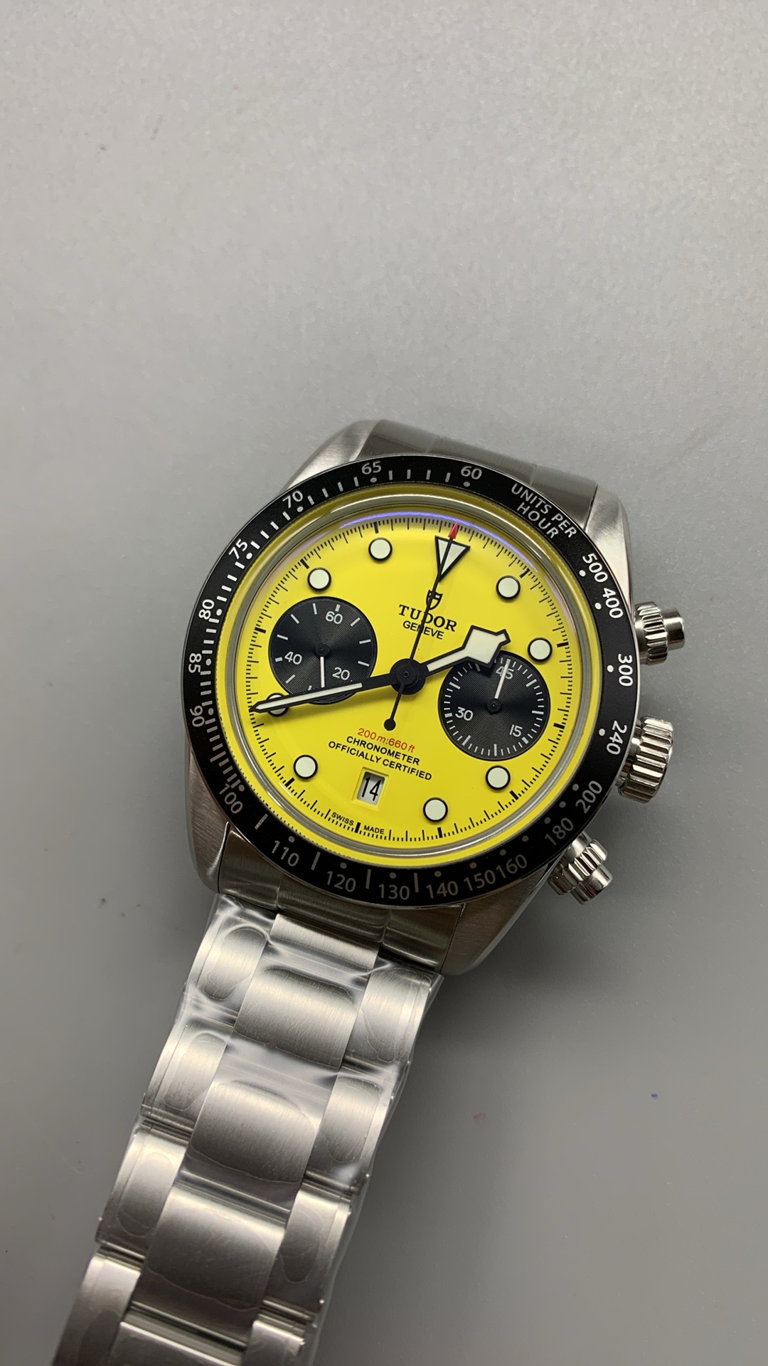 Tudor Black Bay Chrono 39 “Bumblebee” Yellow Dial Swiss 1:1 Grade Watch - Image 3