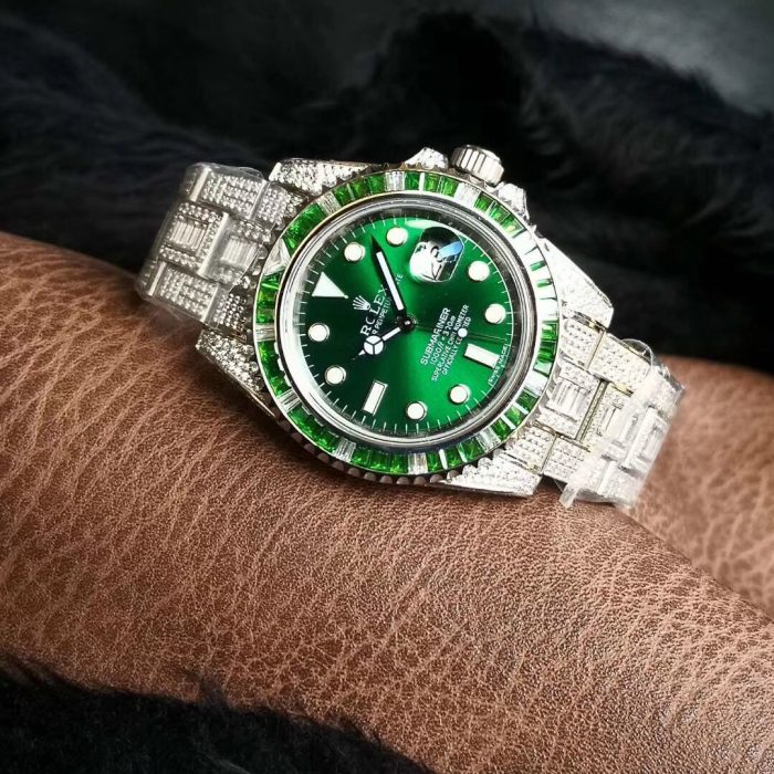 Rolex Submariner 40mm Full Diamond Emerald Green Edition Swiss 1:1 Grade Watch