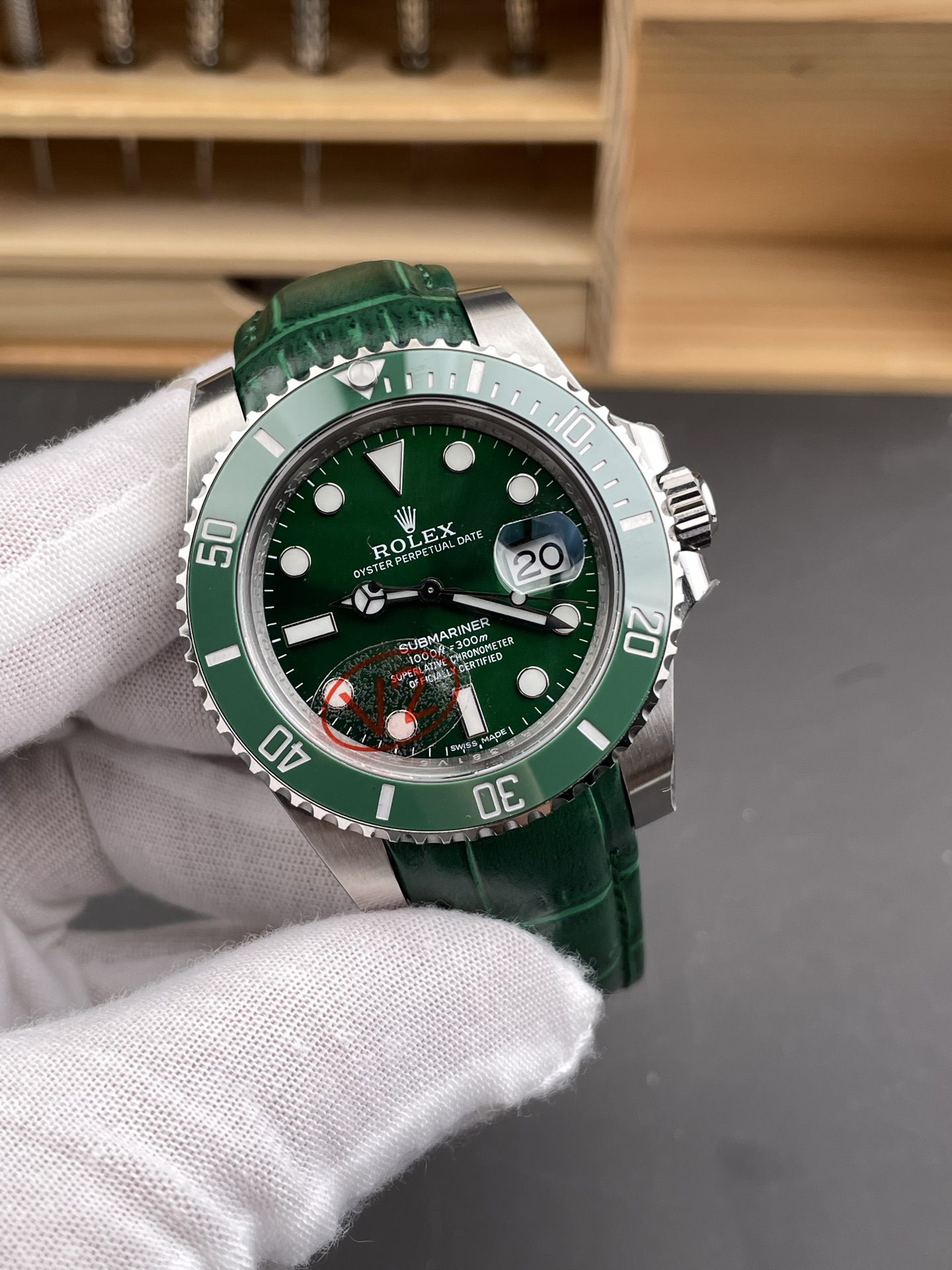 Rolex Submariner Green Dial Leather Strap Swiss 1:1 Grade Watch - Image 2