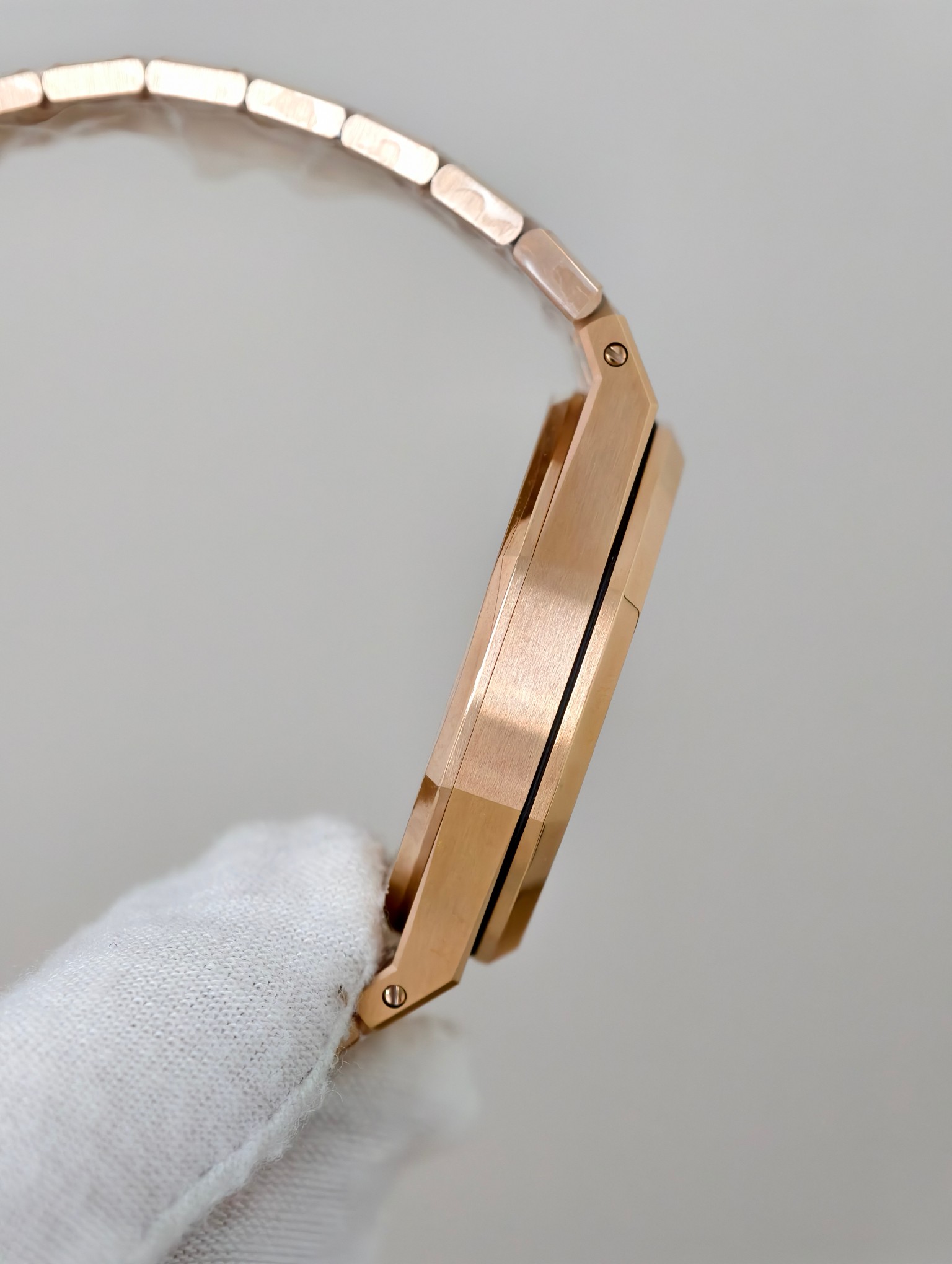 Audemars Piguet Royal Oak Jumbo Extra-Thin Openworked Rose Gold 50th Anniversary Swiss 1:1 Grade Watch - Image 3