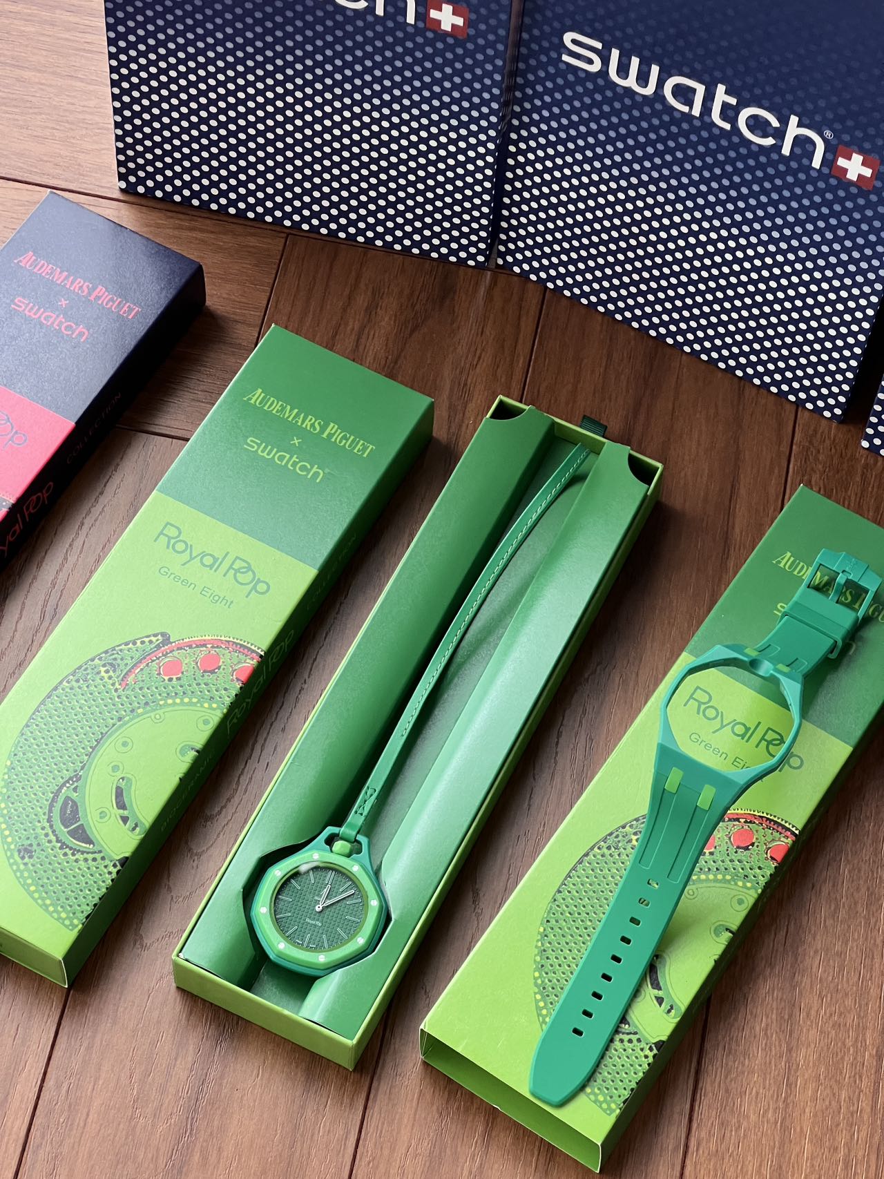 AP x Swatch Royal Pop “Green Eight” Bioceramic Swiss 1:1 Grade Watch - Image 2